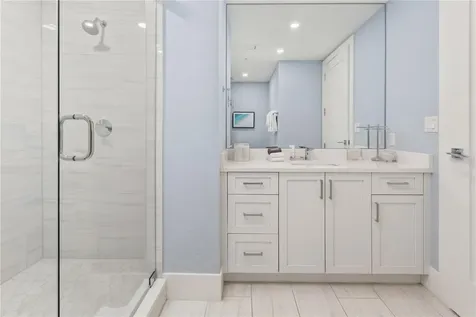 1035 Seaside Drive Sarasota FL 34242
