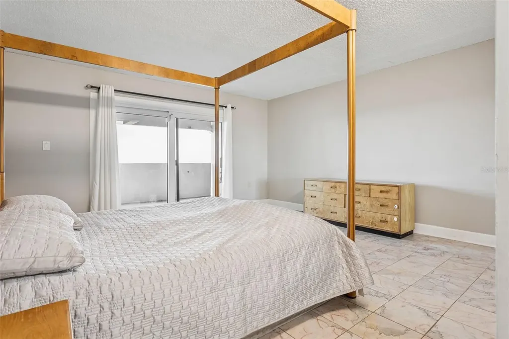 4141 Bayshore Boulevard Tampa FL 33611