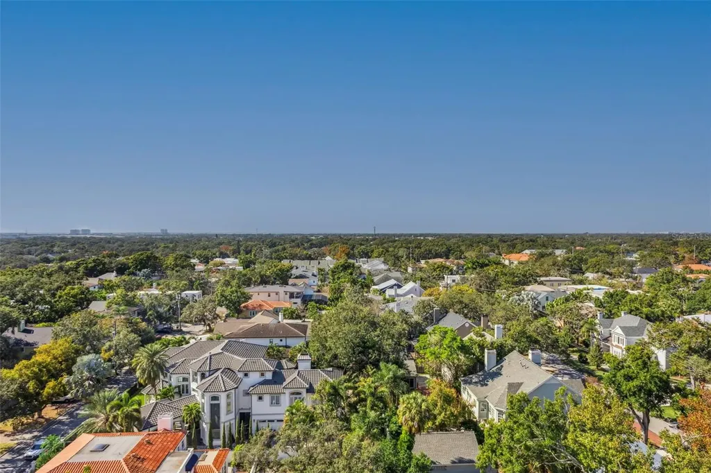 4141 Bayshore Boulevard Tampa FL 33611