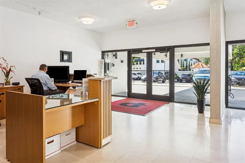 4141 Bayshore Boulevard Tampa FL 33611