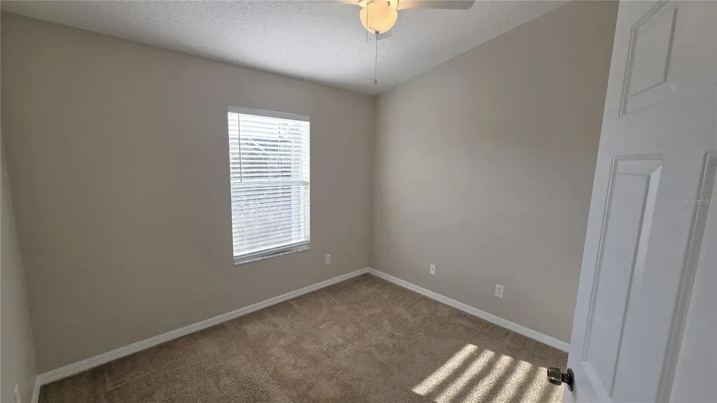 1302 Denman Court Wesley Chapel FL 33543