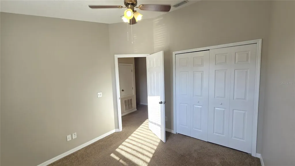 1302 Denman Court Wesley Chapel FL 33543