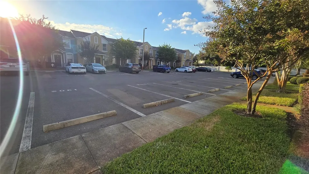1302 Denman Court Wesley Chapel FL 33543