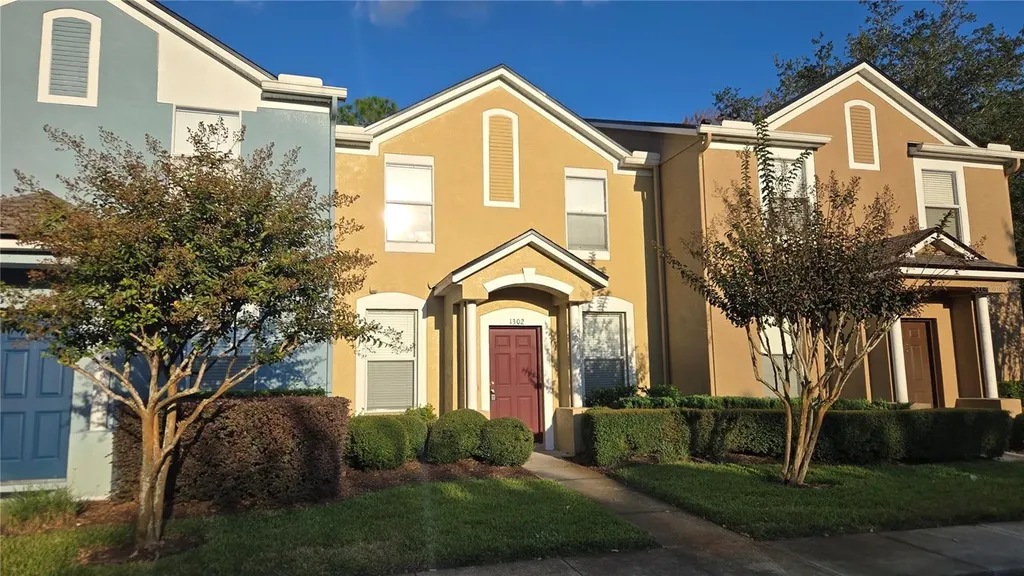 1302 Denman Court Wesley Chapel FL 33543
