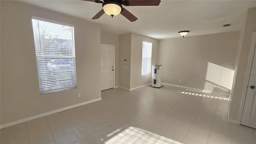 1302 Denman Court Wesley Chapel FL 33543