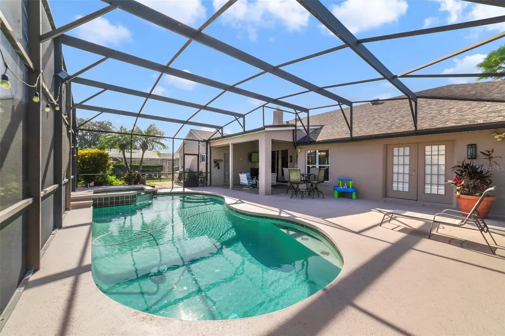14301 Roxshire Drive Orlando FL 32837