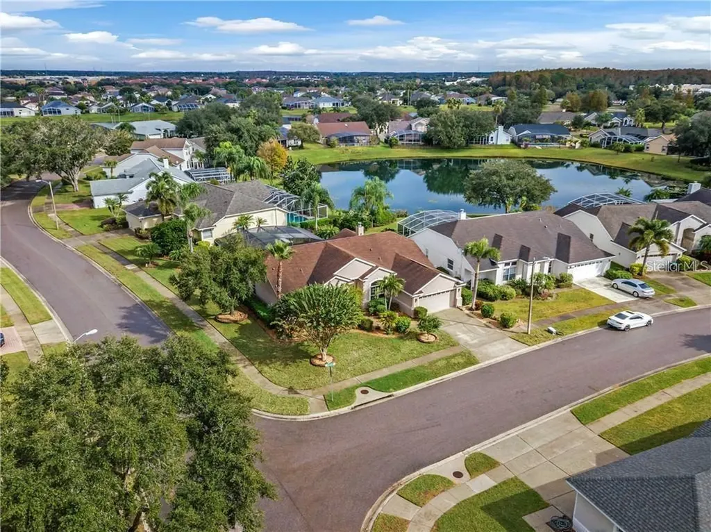 14301 Roxshire Drive Orlando FL 32837