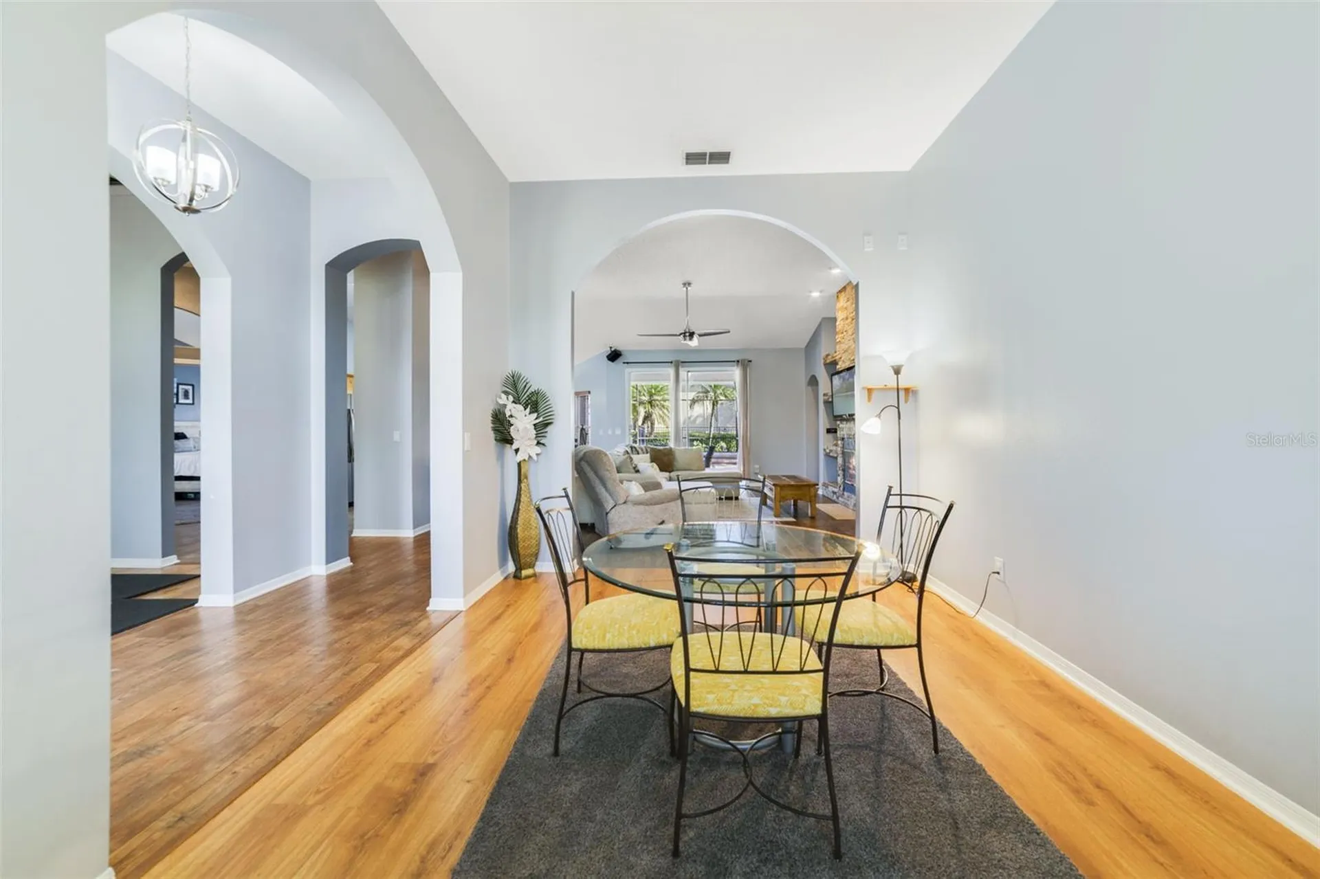 14301 Roxshire Drive Orlando FL 32837