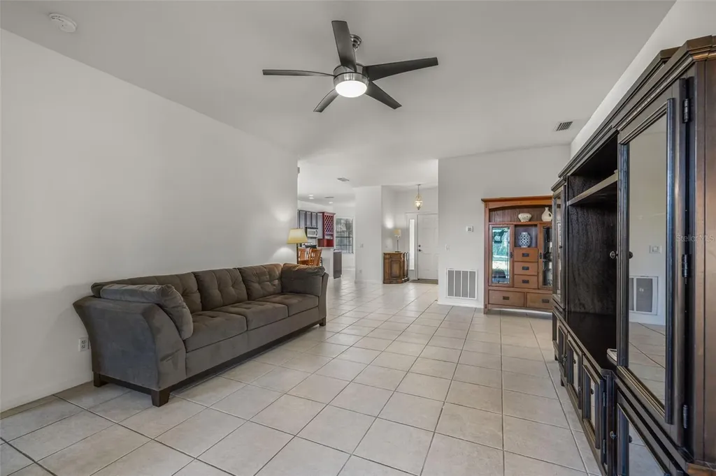 5808 Hidden Falls Lane Apollo Beach FL 33572