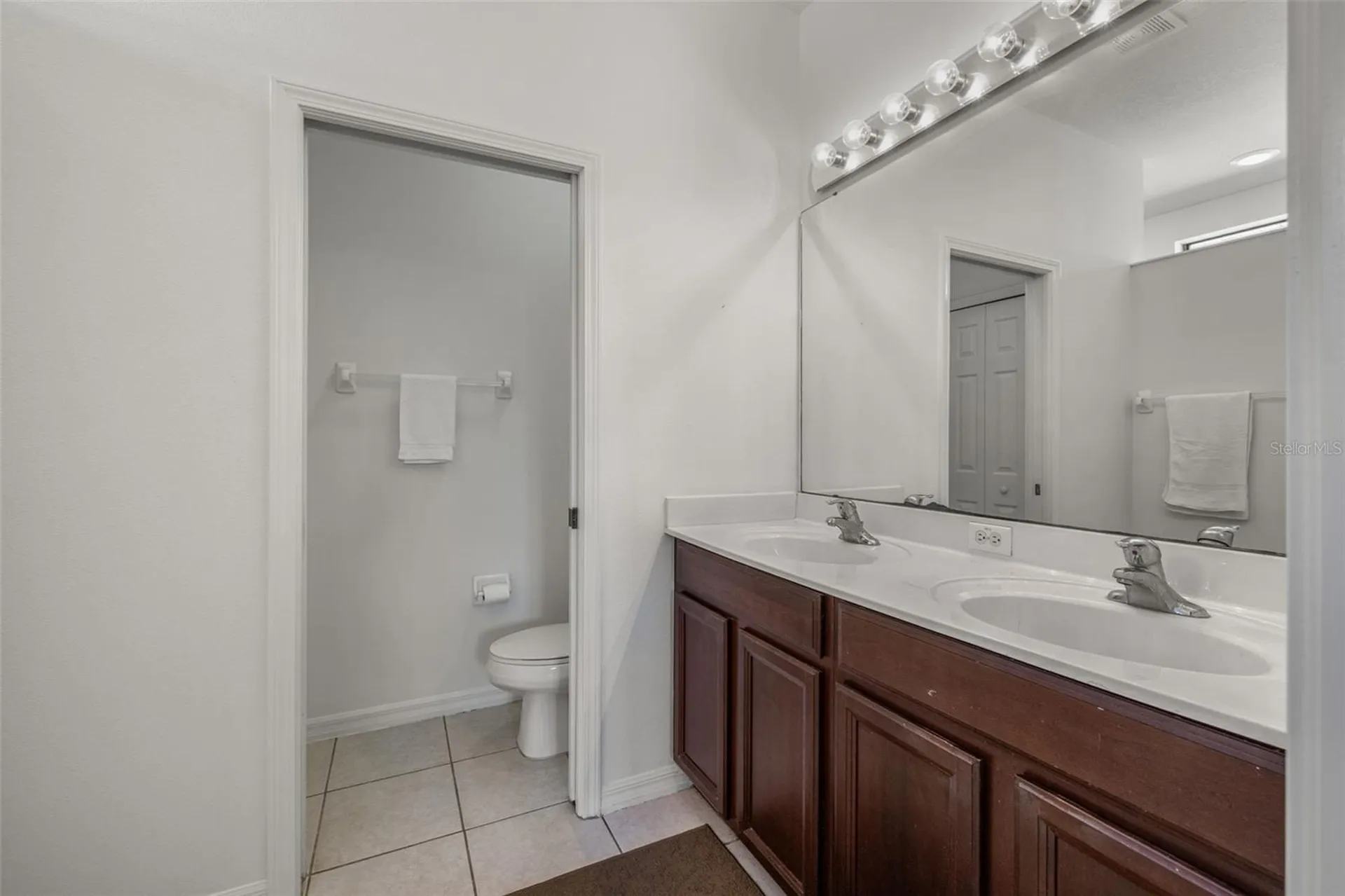 5808 Hidden Falls Lane Apollo Beach FL 33572