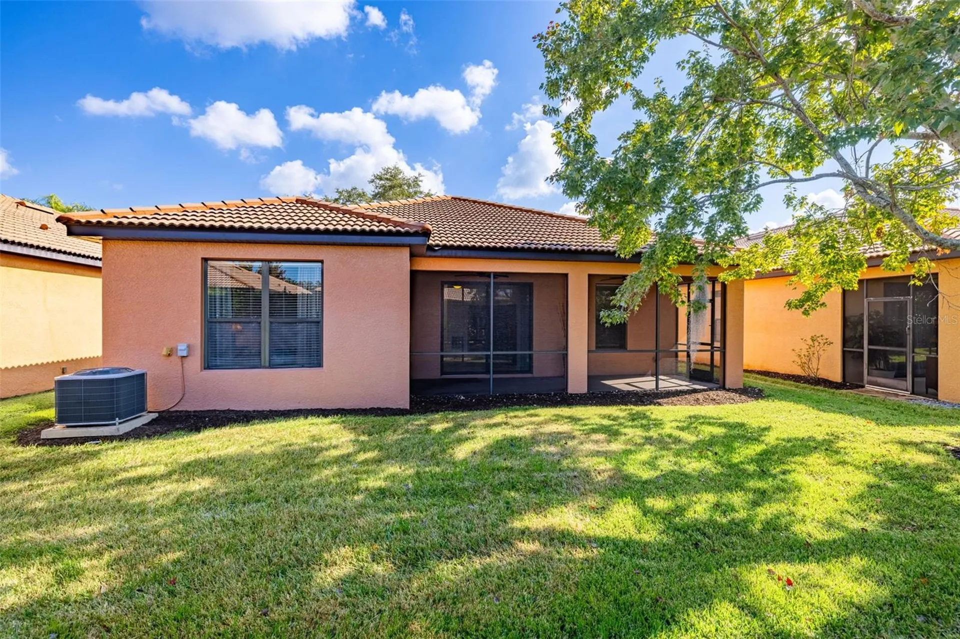 5808 Hidden Falls Lane Apollo Beach FL 33572