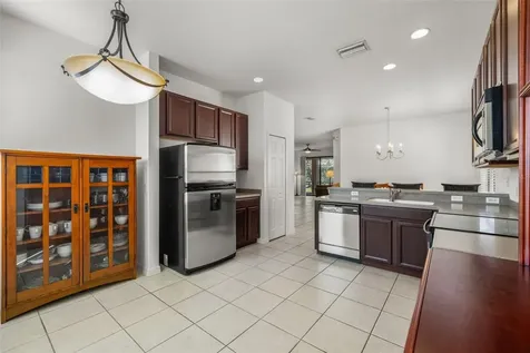 5808 Hidden Falls Lane Apollo Beach FL 33572