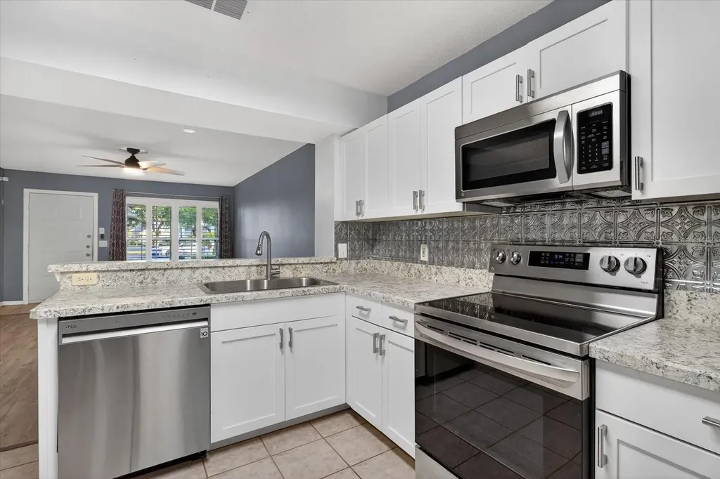 7802 Hardwick Drive New Port Richey FL 34653