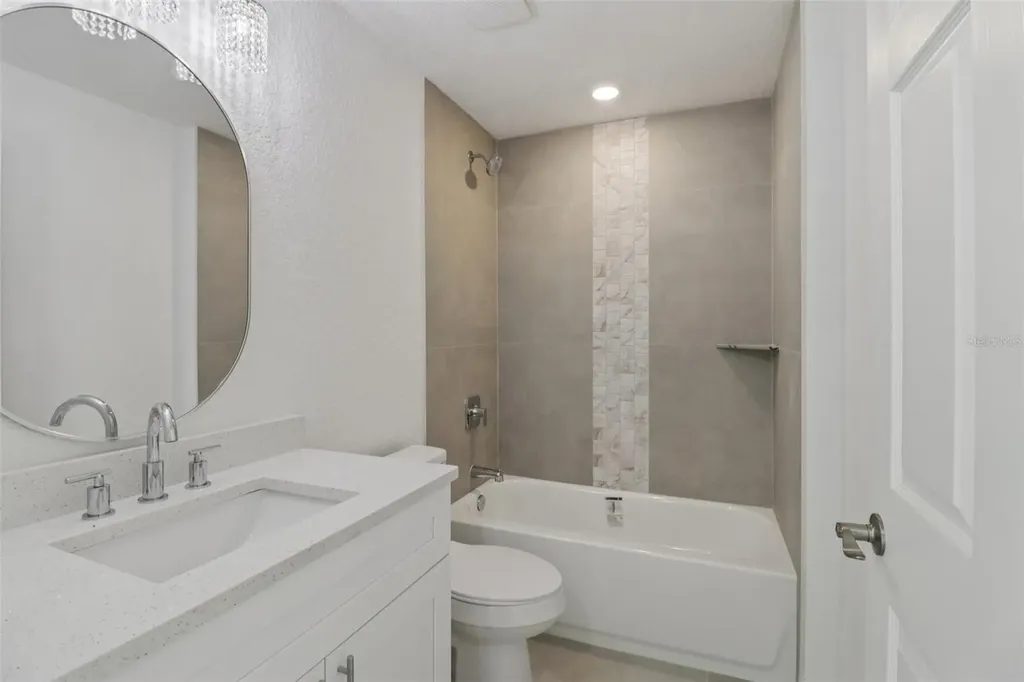 3 Sequoia Drive Trace Ocklawaha FL 32179