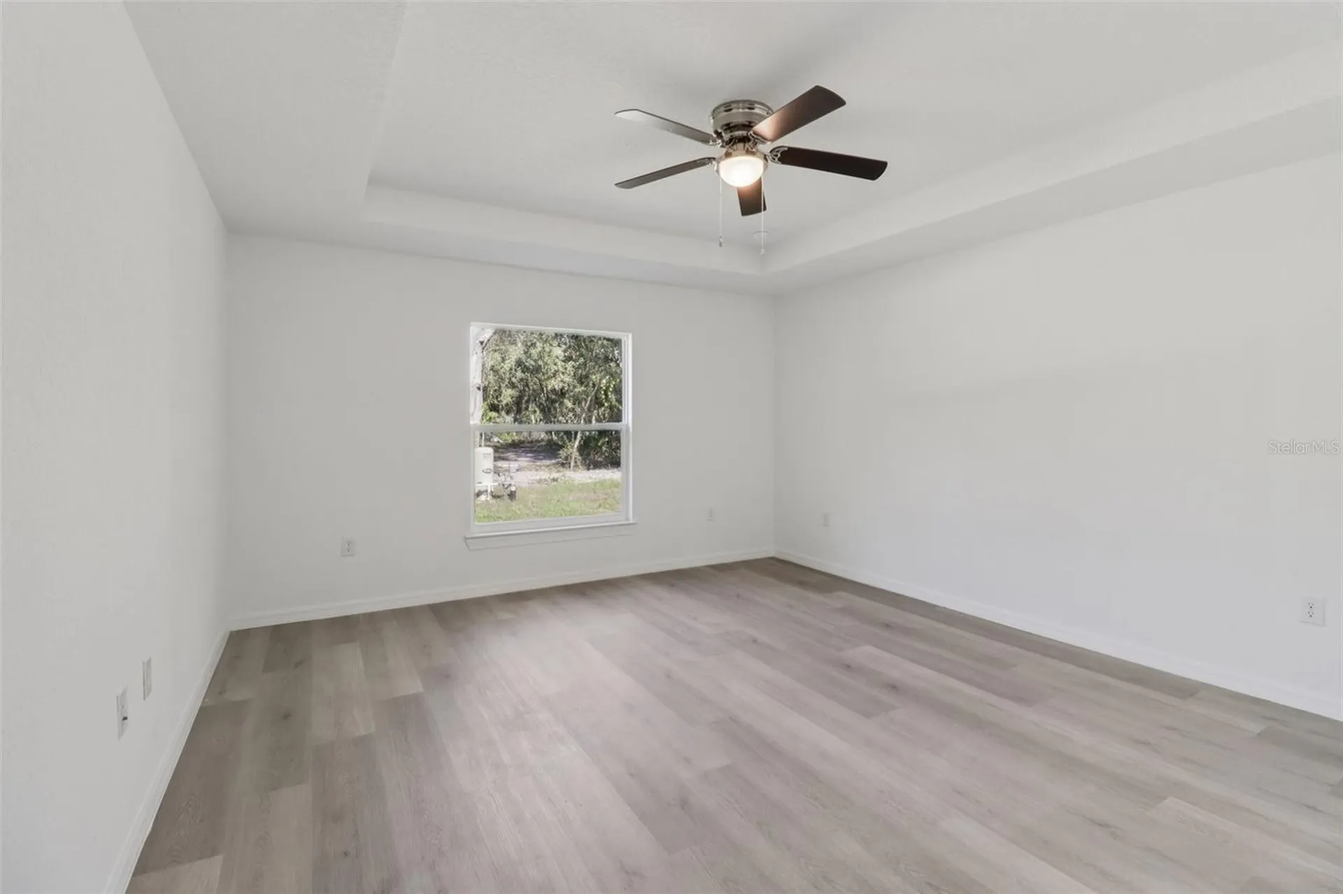 3 Sequoia Drive Trace Ocklawaha FL 32179
