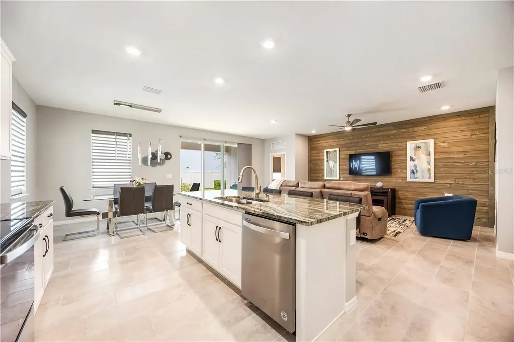 12689 Promenade Estates Boulevard Sarasota FL 34238