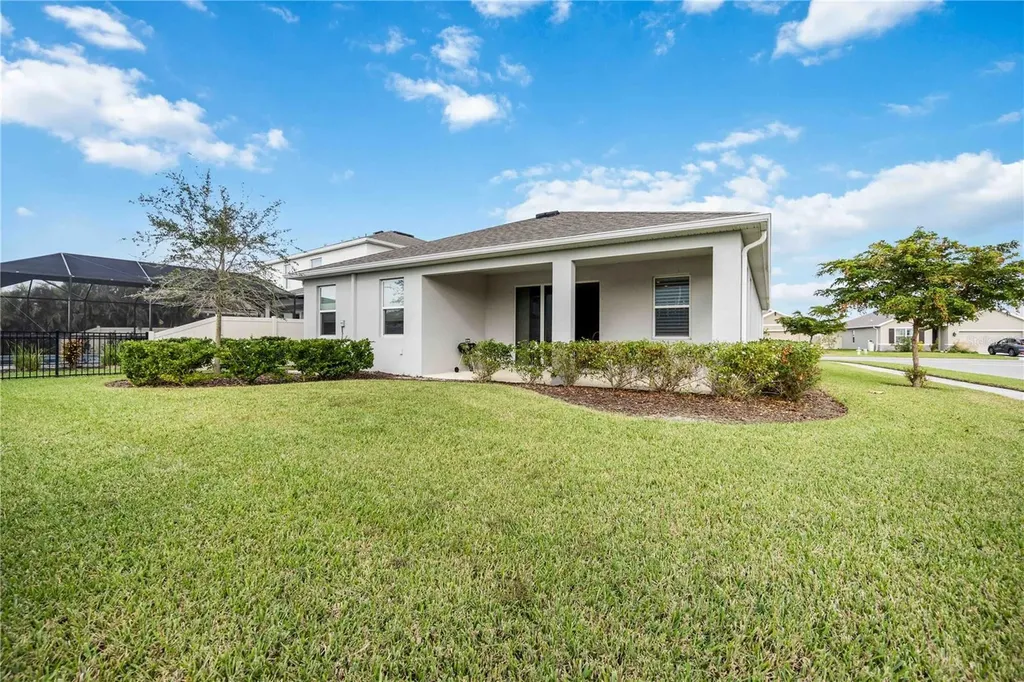 12689 Promenade Estates Boulevard Sarasota FL 34238