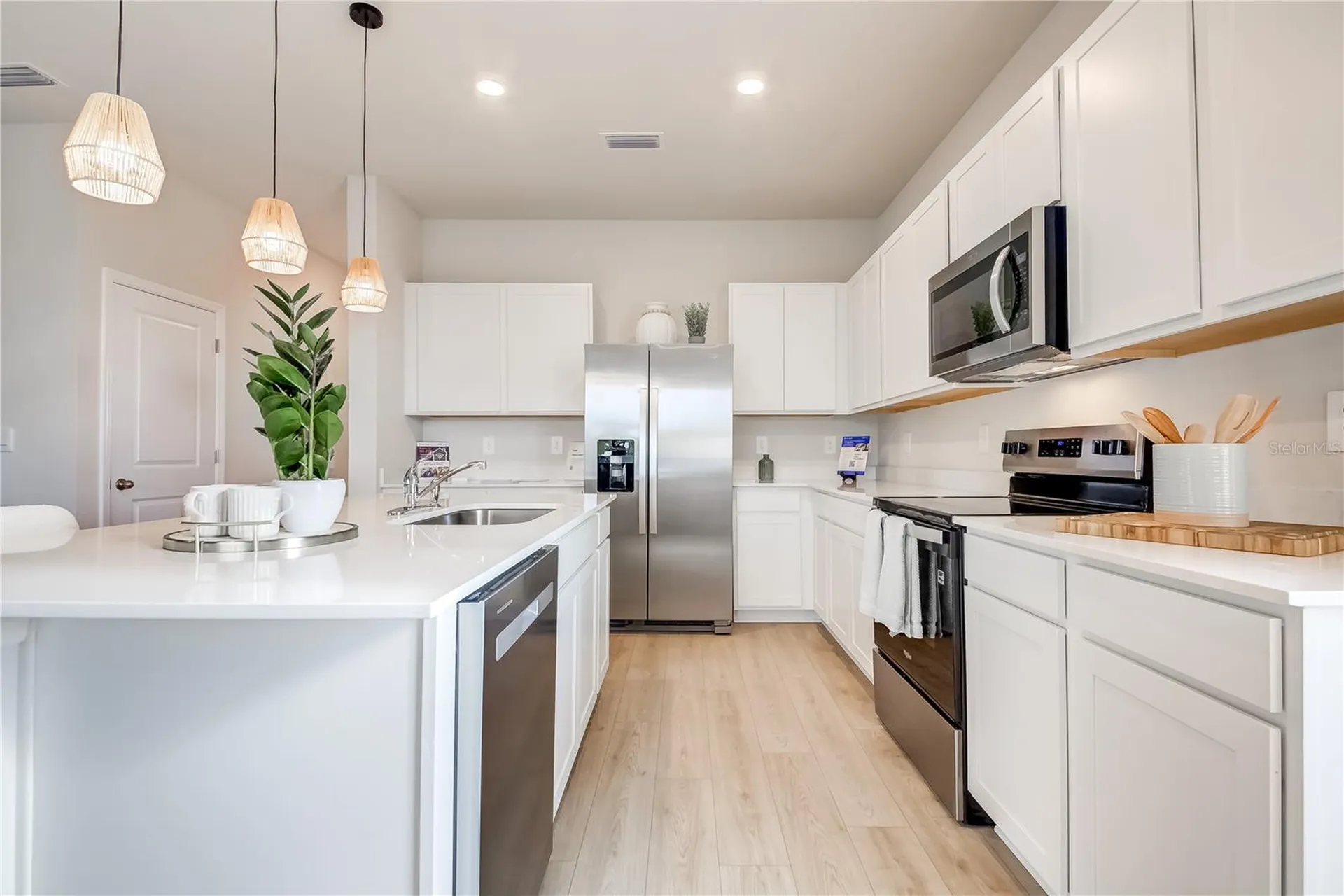 1651 East Bay Street Sarasota FL 34238