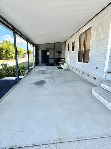 6821 Americana Drive NE St Petersburg FL 33702