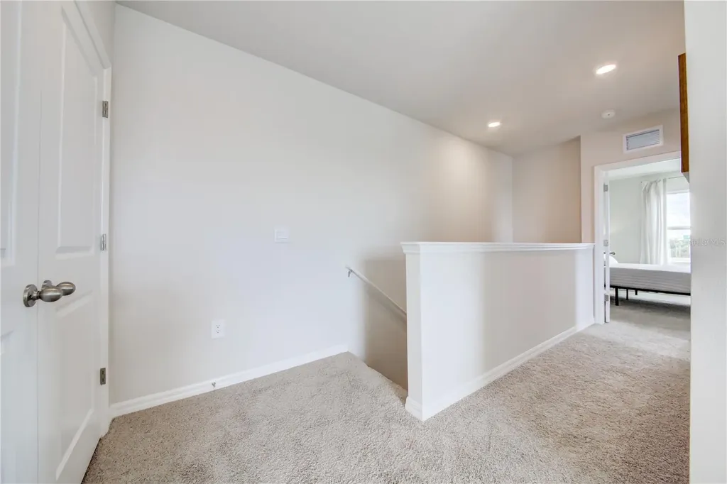 1647 East Bay Street Sarasota FL 34238