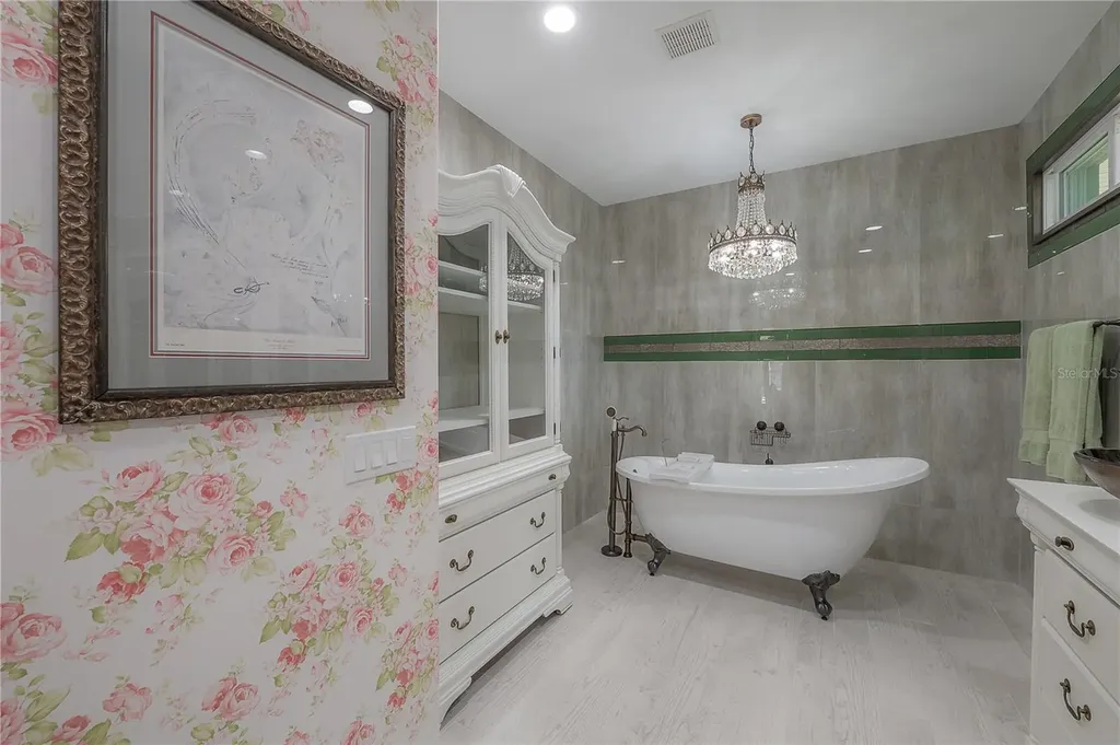 12108 Riverhills Drive Temple Terrace FL 33617