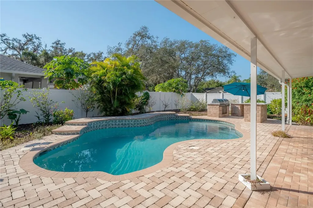 12108 Riverhills Drive Temple Terrace FL 33617