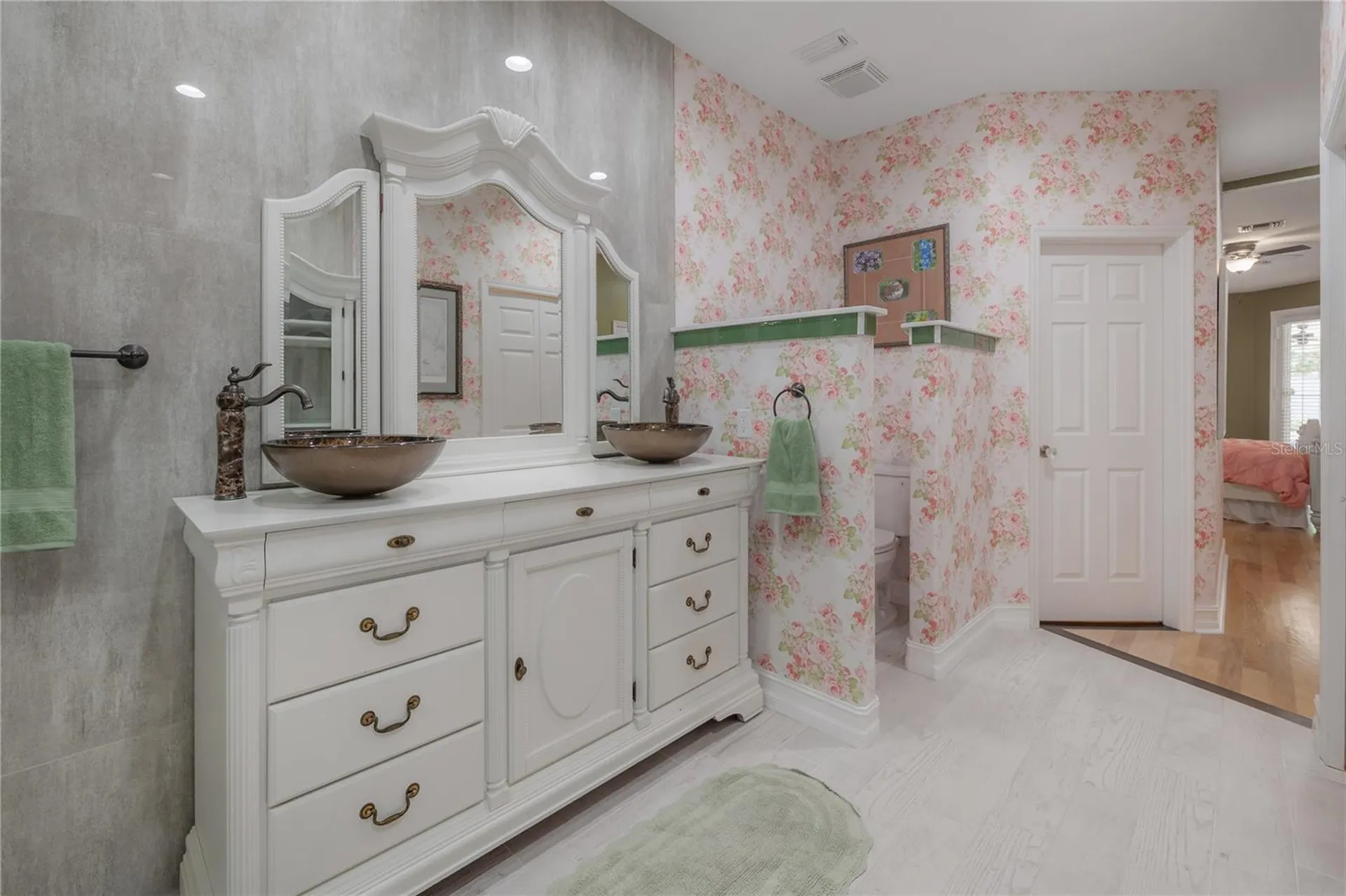 12108 Riverhills Drive Temple Terrace FL 33617
