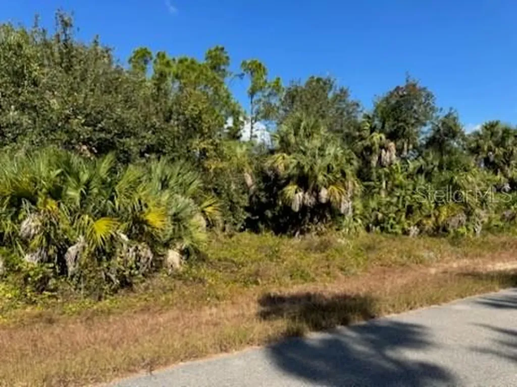 Lot 2 Mattox Circle North Port FL 34288