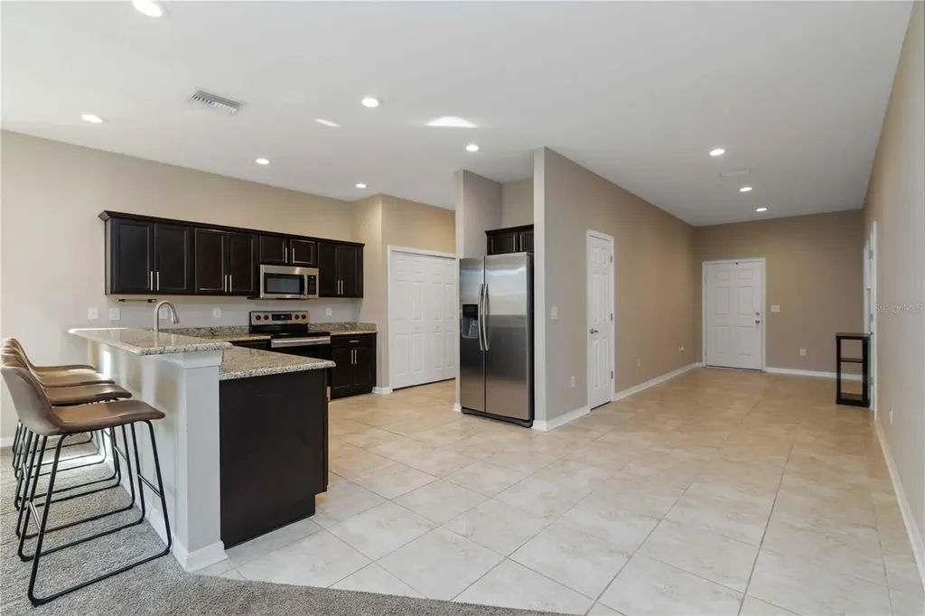 1218 Grantham Drive Sarasota FL 34234