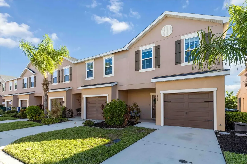 1218 Grantham Drive Sarasota FL 34234