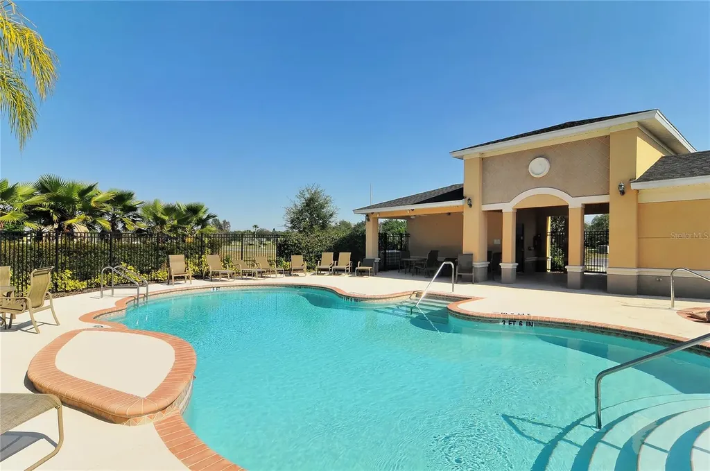 1218 Grantham Drive Sarasota FL 34234