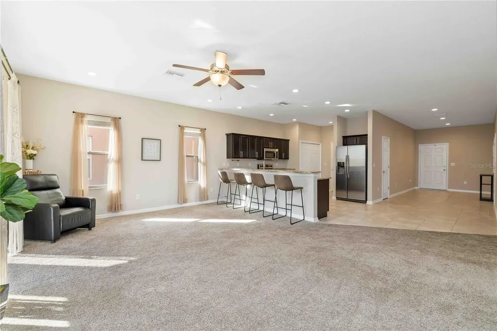1218 Grantham Drive Sarasota FL 34234