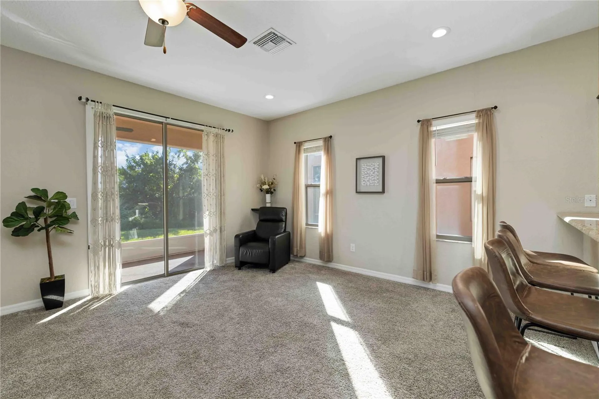 1218 Grantham Drive Sarasota FL 34234