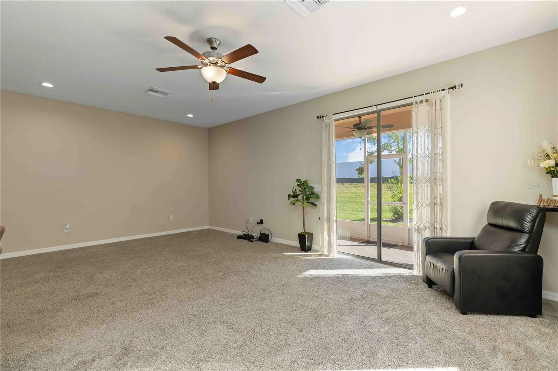 1218 Grantham Drive Sarasota FL 34234