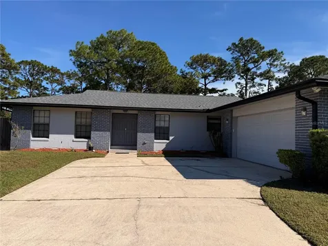 1617 Green Meadow Lane Orlando FL 32825