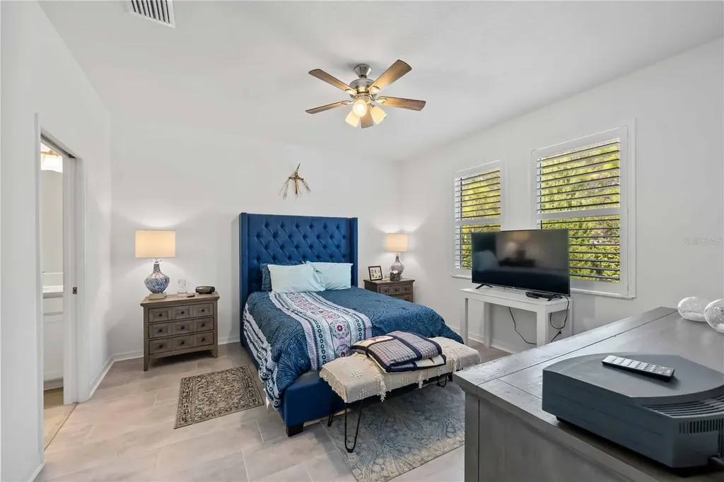 6081 Amberly Drive Bradenton FL 34208