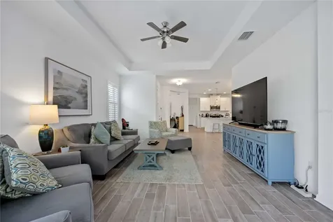 6081 Amberly Drive Bradenton FL 34208