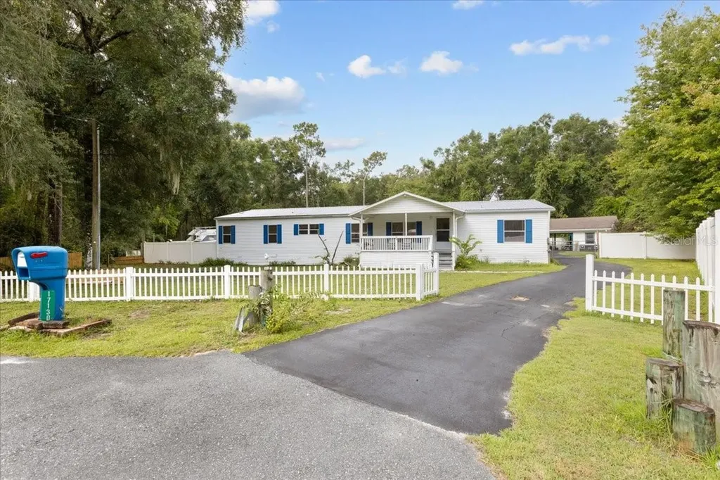 17130 NW 83rd Court Fanning Springs FL 32693