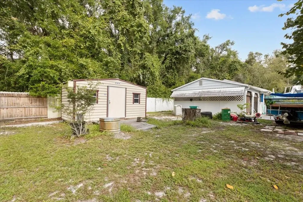 17130 NW 83rd Court Fanning Springs FL 32693
