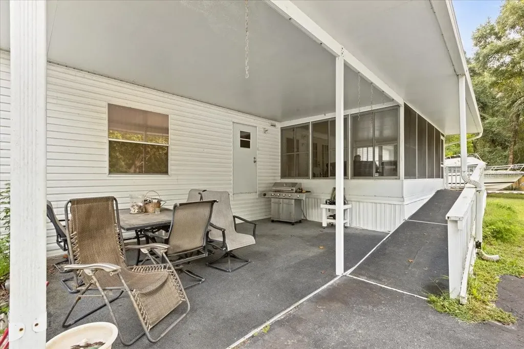 17130 NW 83rd Court Fanning Springs FL 32693