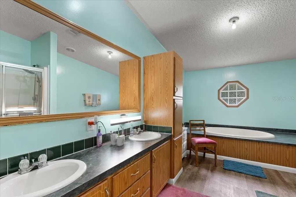 17130 NW 83rd Court Fanning Springs FL 32693