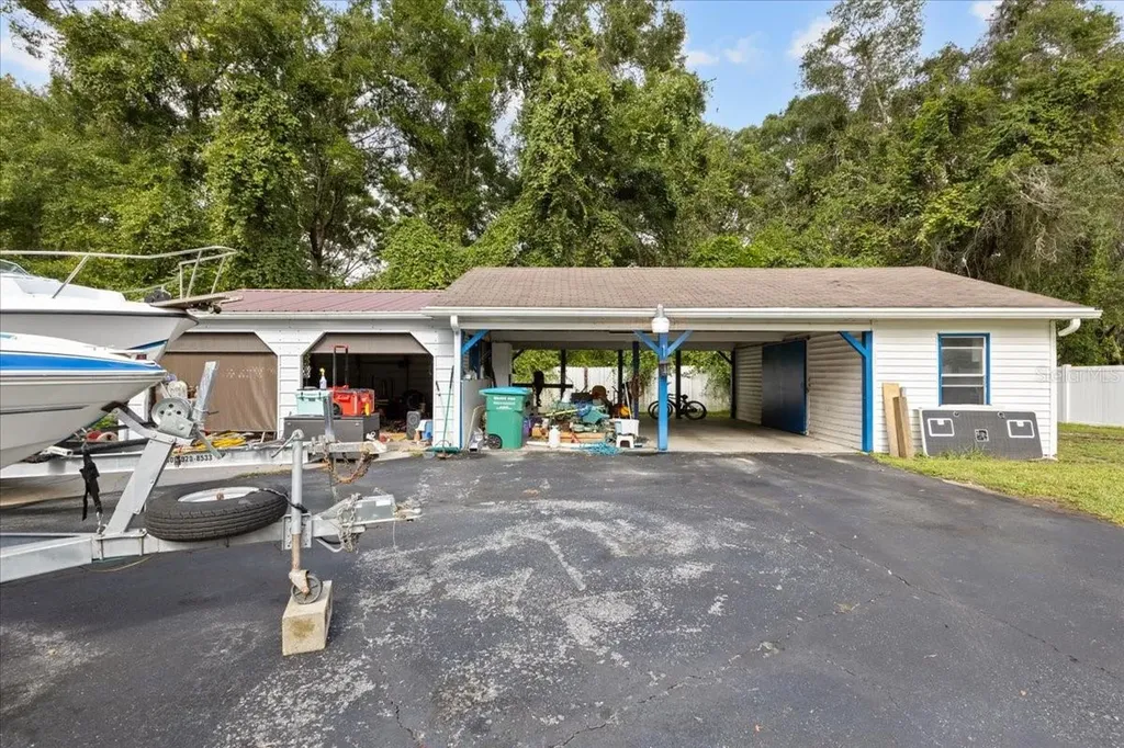 17130 NW 83rd Court Fanning Springs FL 32693