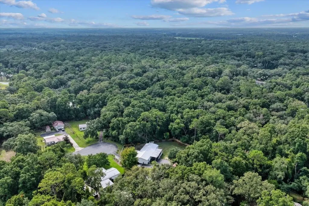 17130 NW 83rd Court Fanning Springs FL 32693