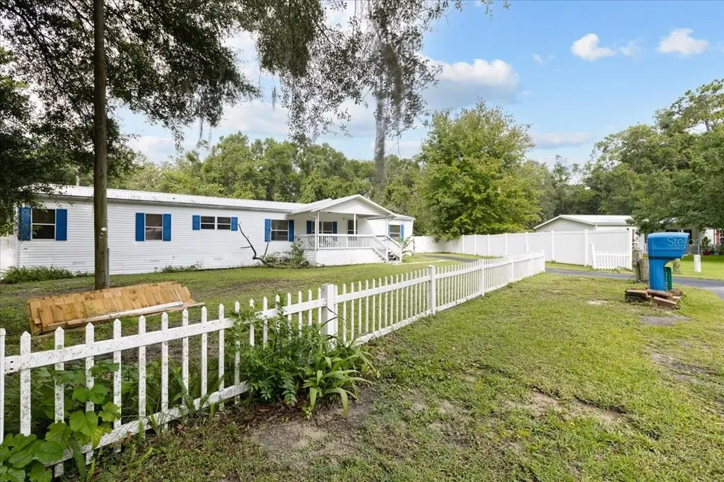 17130 NW 83rd Court Fanning Springs FL 32693