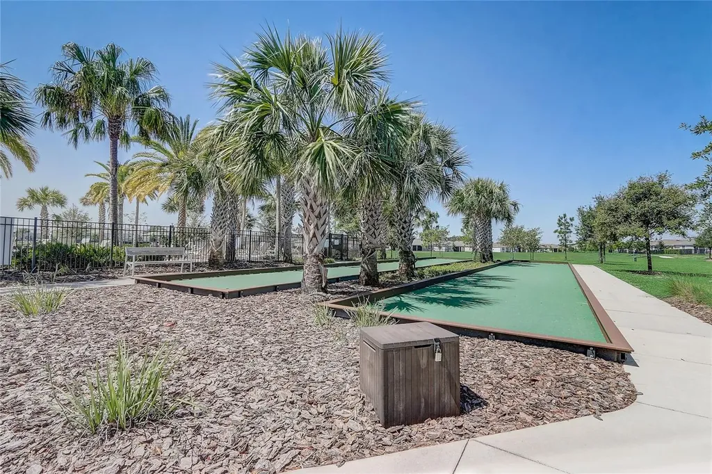 7889 Penrose Place Wildwood FL 34785