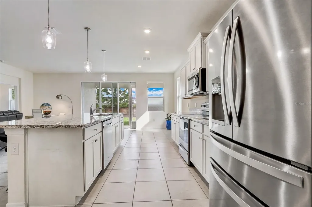 7889 Penrose Place Wildwood FL 34785