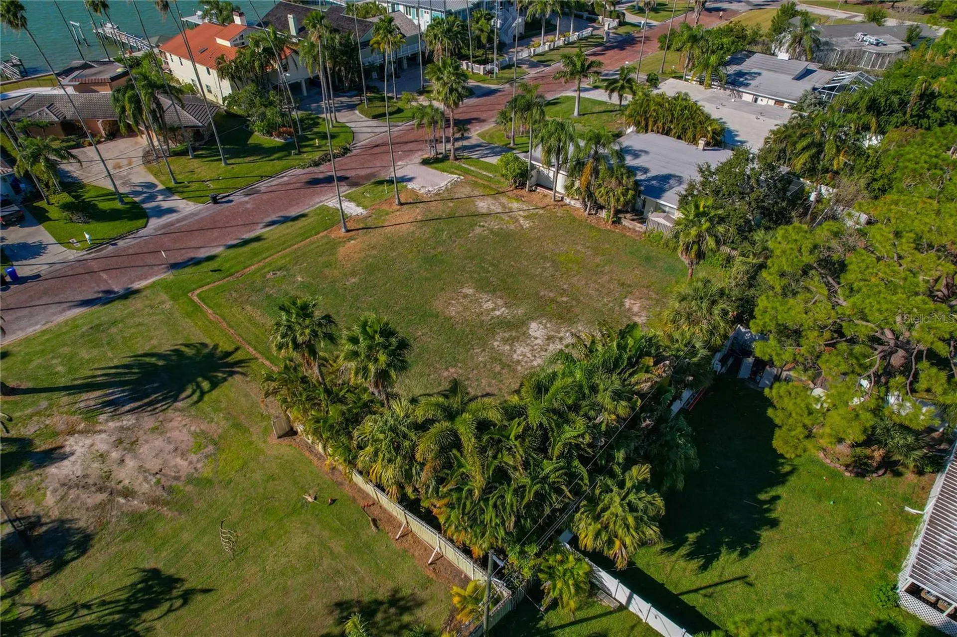 1645 Santa Barbara Drive Dunedin FL 34698