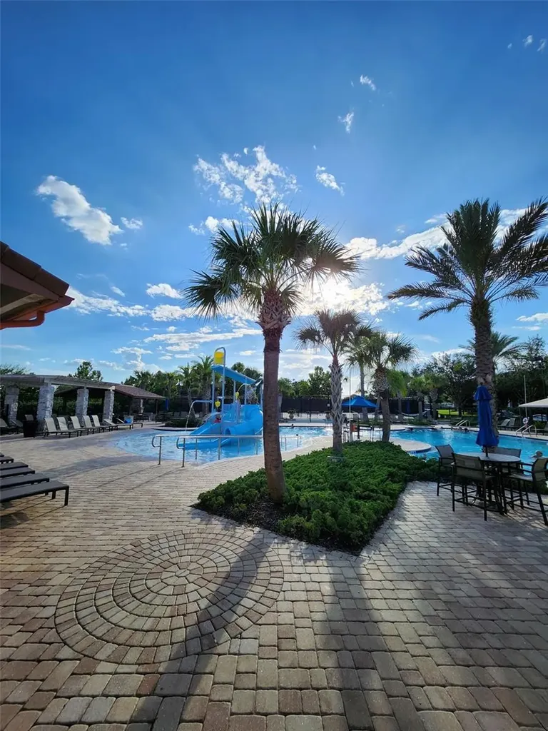 10067 Austrina Oak Loop Winter Garden FL 34787
