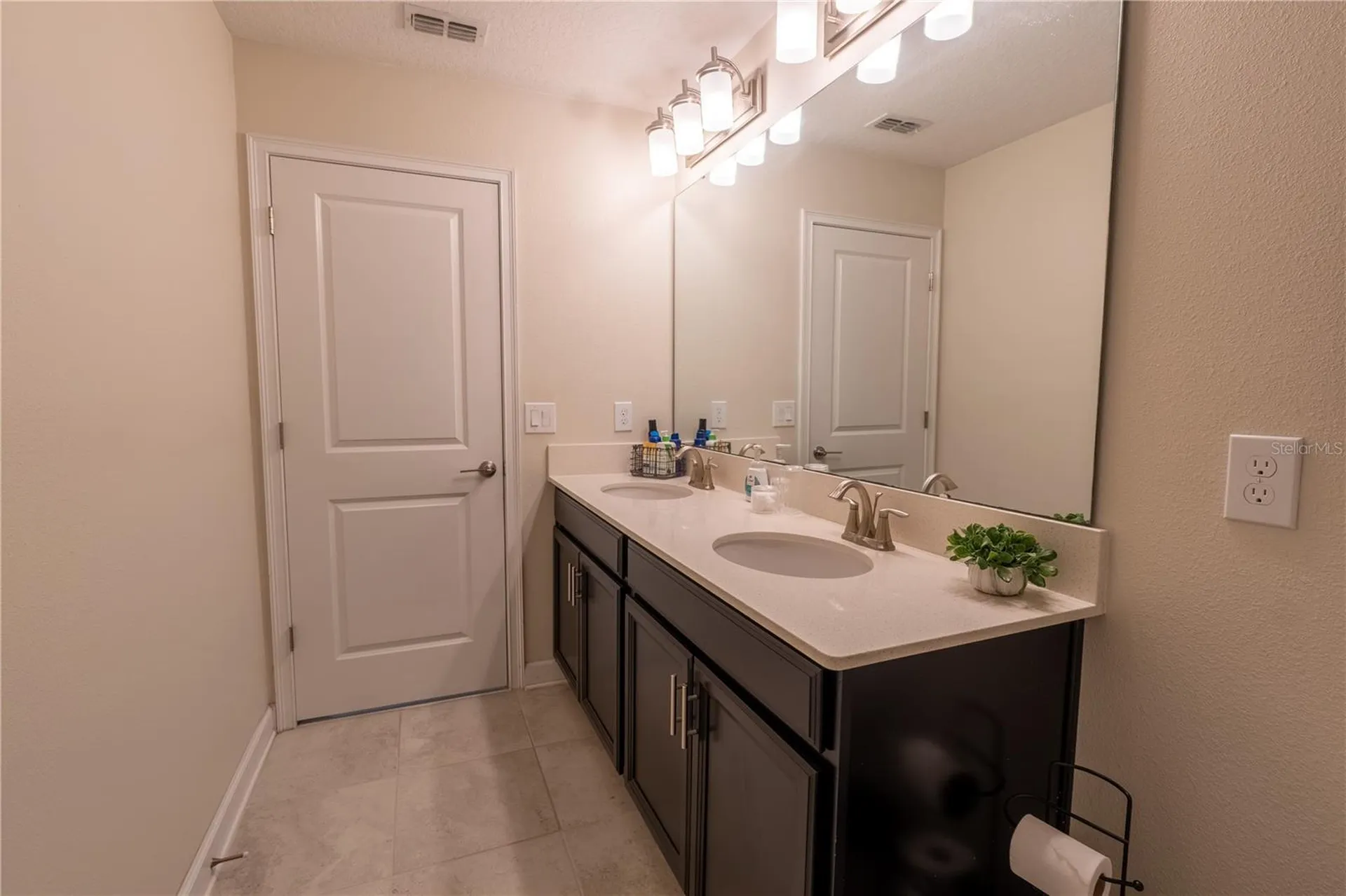 11941 Fiction Avenue Orlando FL 32832