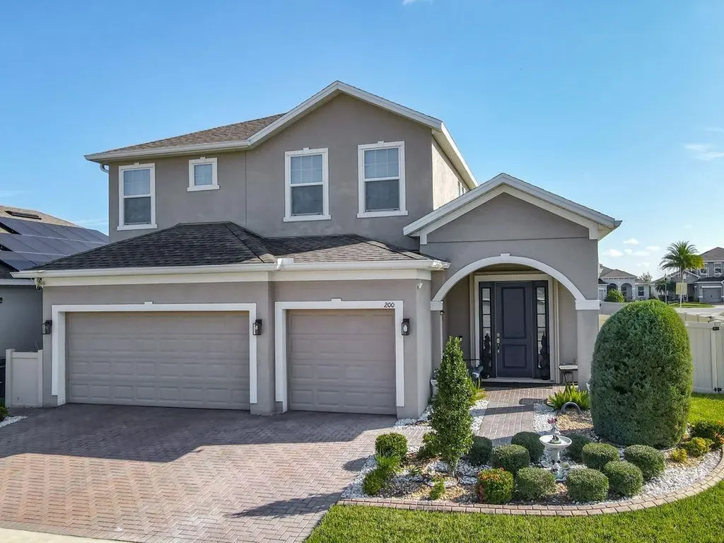 200 Trinity Ridge Circle Davenport FL 33897